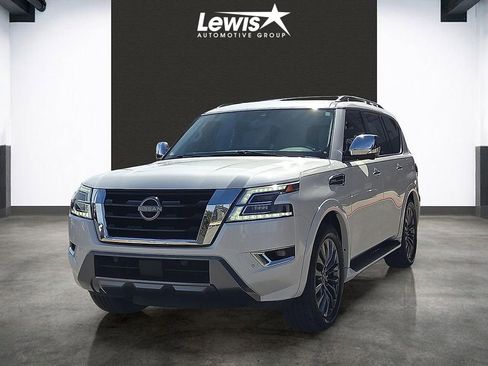 Used 2023 Nissan Armada Platinum w/ Captain's Chairs Package AWD/4WD image 1