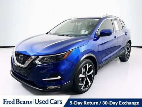 Certified 2020 Nissan Rogue Sport SL w/ Premium Package image 3