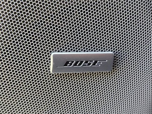 Used 2021 GMC Yukon SLT w/ SLT Luxury Package image 21