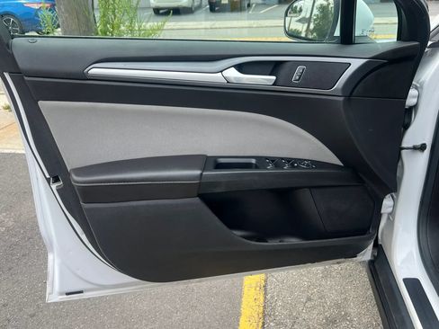 Used 2015 Ford Fusion S FWD image 11