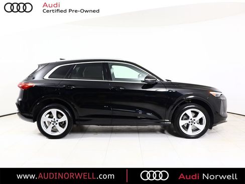 Certified 2025 Audi Q5 Premium AWD/4WD image 19