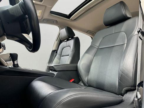 Used 2024 Honda Civic EX-L image 23