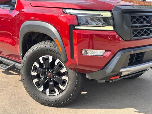 Used 2022 Nissan Frontier PRO-4X w/ Technology Package image 5