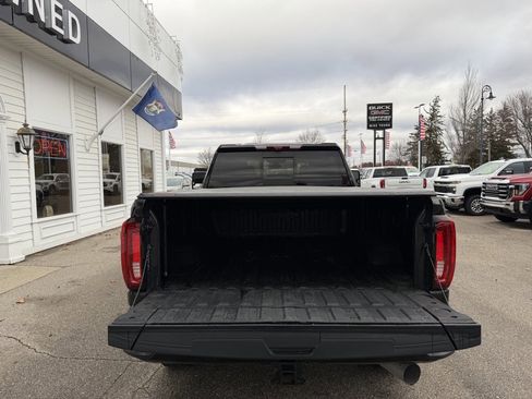 Certified 2023 GMC Sierra 2500 AT4 w/ AT4 Premium Plus Package image 9
