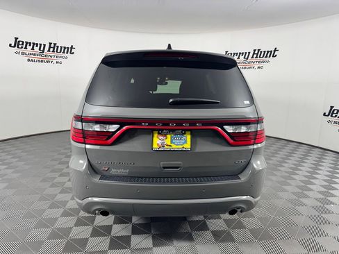 Used 2025 Dodge Durango GT AWD/4WD image 7