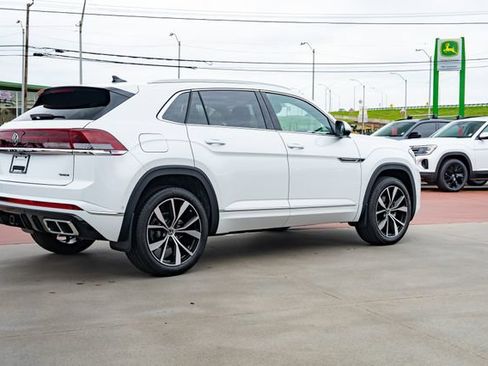 New 2026 Volkswagen Atlas Cross Sport SEL Premium R-Line AWD/4WD image 6