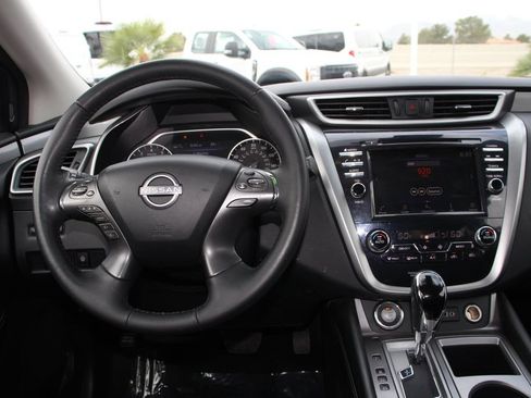 Used 2023 Nissan Murano SV FWD image 17