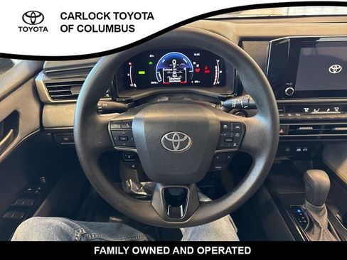 Used 2025 Toyota Camry LE image 25