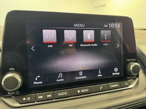 Used 2022 Nissan Rogue SV image 22