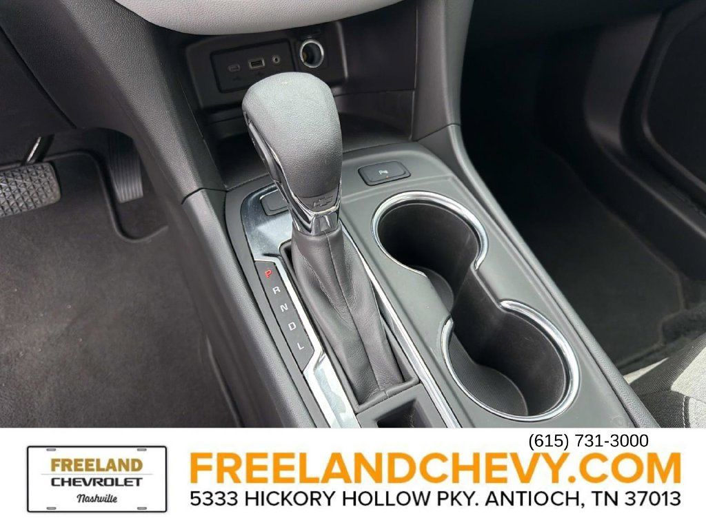 Used 2024 Chevrolet Equinox LT AWD/4WD image 30