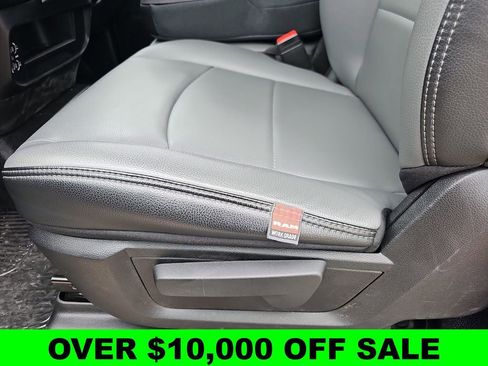 New 2025 RAM 3500 Tradesman AWD/4WD image 29