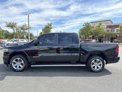 New 2025 RAM 1500 Big Horn image 6