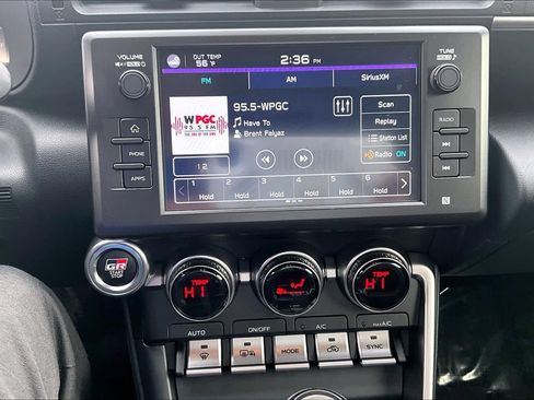 Used 2024 Toyota GR86 image 34