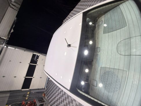 Used 2011 Nissan Sentra 2.0 SR w/ Convenience Pkg image 33