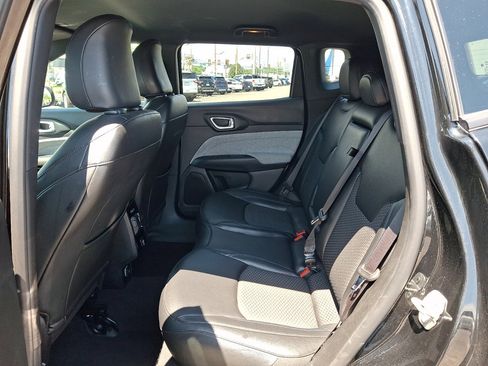 Used 2024 Jeep Compass Latitude AWD/4WD image 20