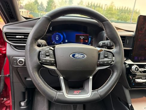 Used 2022 Ford Explorer ST w/ Equipment Group 401A AWD/4WD image 10