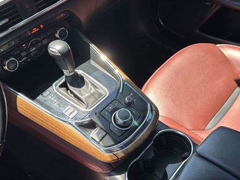 Used 2018 MAZDA CX-9 Signature image 19