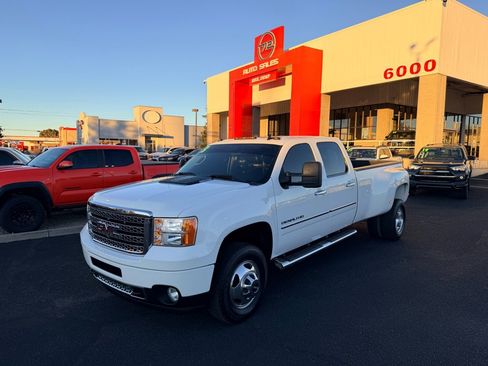 Used 2013 GMC Sierra 3500 Denali image 1