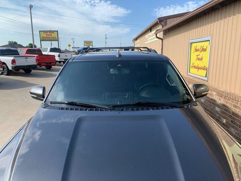 Used 2020 Ford Expedition XLT w/ Equipment Group 202A RWD image 8