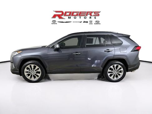 Certified 2019 Toyota RAV4 Limited AWD/4WD image 9