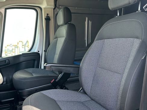 Used 2017 RAM ProMaster 1500 w/ Interior Convenience Group image 11
