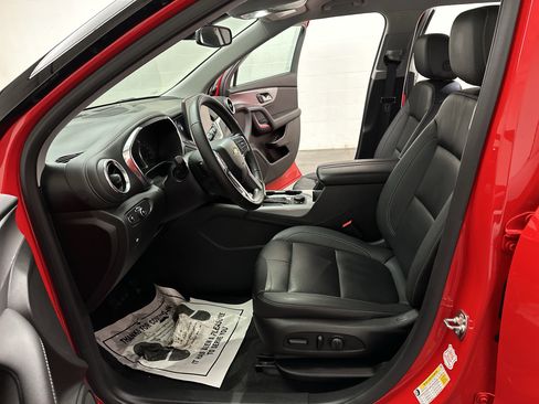 Used 2024 Chevrolet Blazer LT image 18