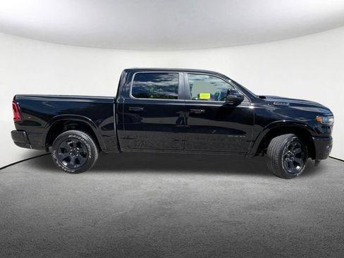 Used 2025 RAM 1500 Big Horn AWD/4WD image 17