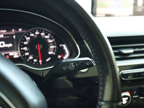 Used 2018 Audi Q7 3.0T Premium Plus w/ Premium Plus Package image 22