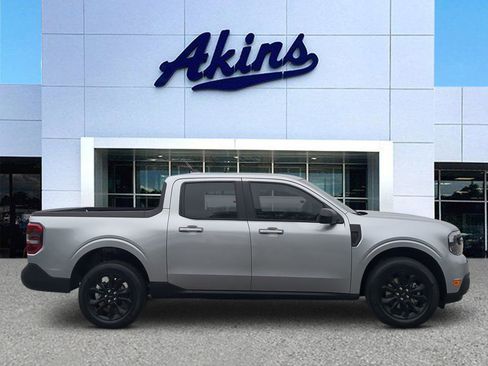 Certified 2024 Ford Maverick Lariat w/ Black Appearance Package image 1