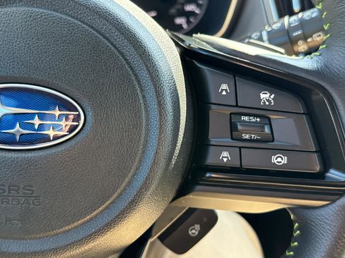 Certified 2025 Subaru Outback Onyx Edition AWD/4WD image 17