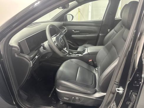 Used 2025 Hyundai Santa Cruz SEL FWD image 12