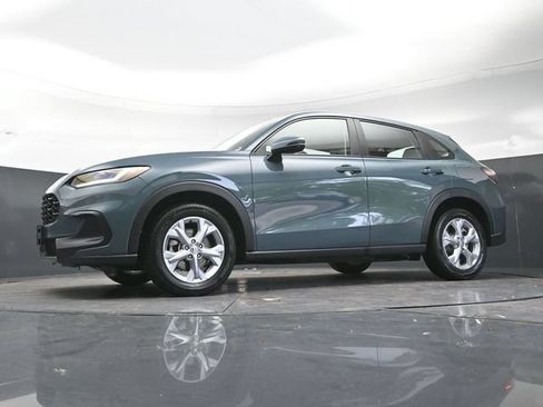 Used 2025 Honda HR-V LX image 36