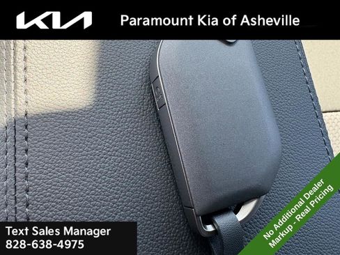 New 2026 Kia Sportage LX image 28