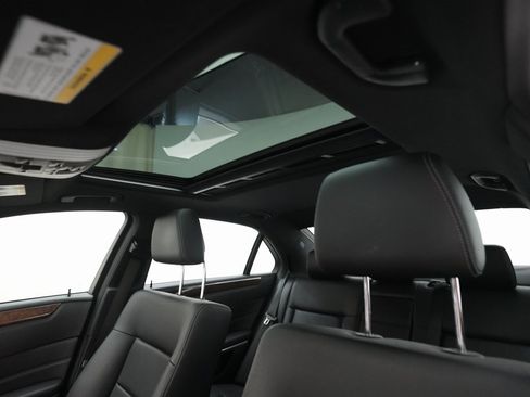 Used 2015 Mercedes-Benz E 350 4MATIC Sedan image 31