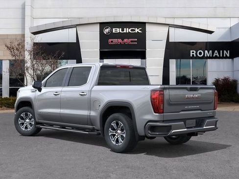 New 2026 GMC Sierra 1500 SLT image 3