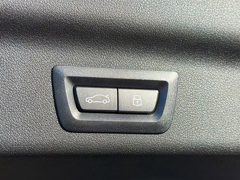 Used 2025 BMW X1 xDrive28i w/ Technology Package image 14