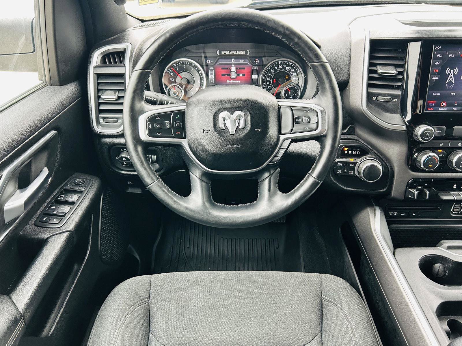 Used 2019 RAM 1500 Big Horn AWD/4WD image 13