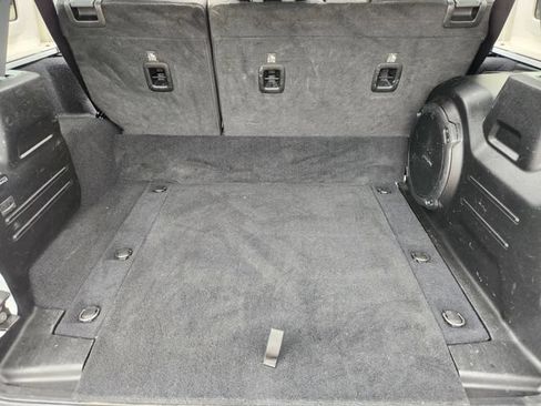 Used 2022 Jeep Wrangler Unlimited Rubicon 4xe w/ Steel Bumper Group AWD/4WD image 35