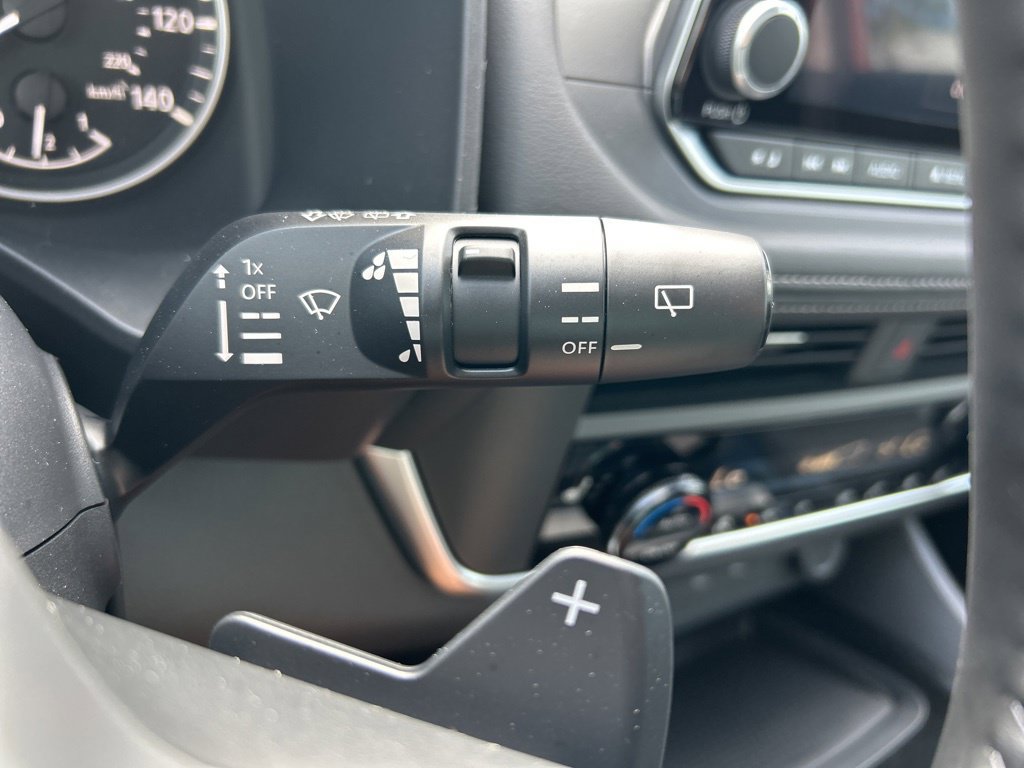 Used 2026 Nissan Rogue Dark Armor FWD image 30