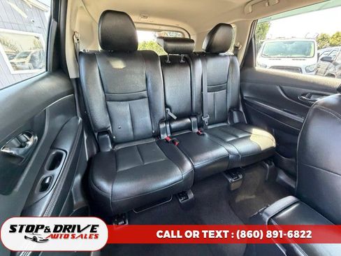Used 2016 Nissan Rogue SL w/ SL Premium Package AWD/4WD image 17