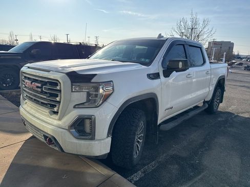 Used 2021 GMC Sierra 1500 AT4 w/ Off Road Performance Package image 2