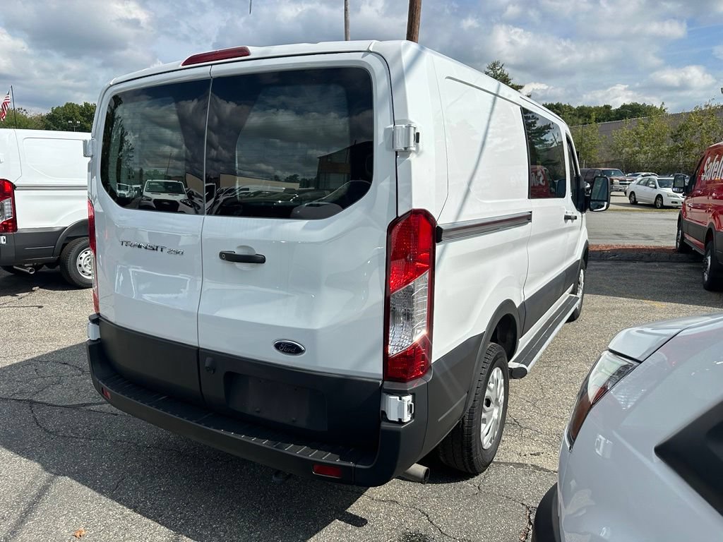Used 2025 Ford Transit 250 Low Roof w/ Exterior Upgrade Package RWD image 7