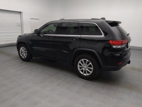 Used 2021 Jeep Grand Cherokee Laredo RWD image 3
