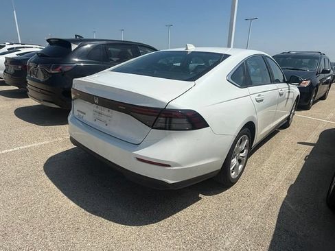 Used 2023 Honda Accord LX image 4