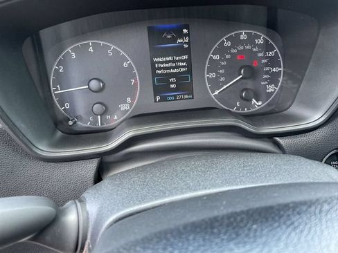 Used 2023 Toyota Corolla Cross LE FWD image 12