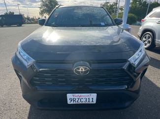 Used 2021 Toyota RAV4 XLE FWD video 2