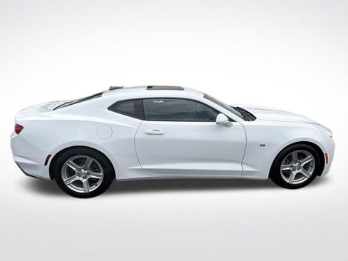 Used 2023 Chevrolet Camaro LT RWD image 8