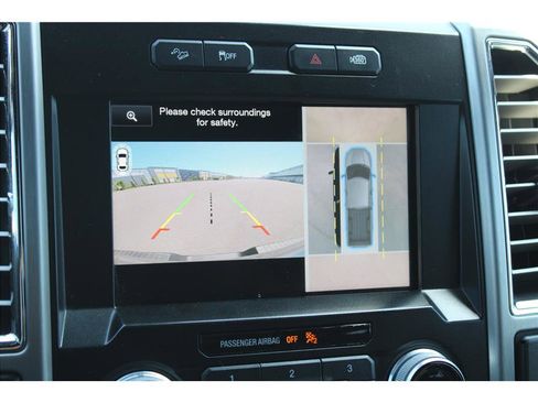 Used 2015 Ford F150 Platinum w/ Technology Package image 29