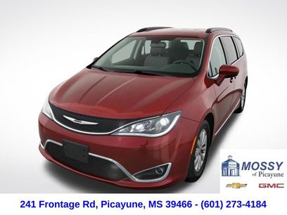 Used 2017 Chrysler Pacifica Touring-L