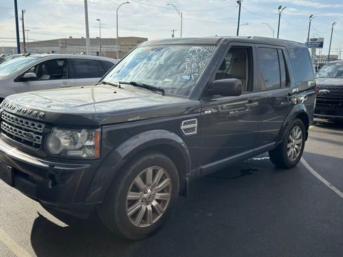 Used 2013 Land Rover LR4 HSE image 5